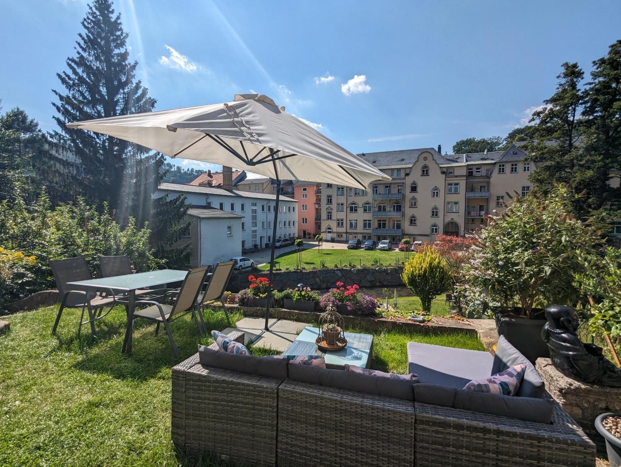 Hw3 - Urlaubsmagie - Helle, Grosse Wohnung Mit Pool Sebnitz Kültér fotó