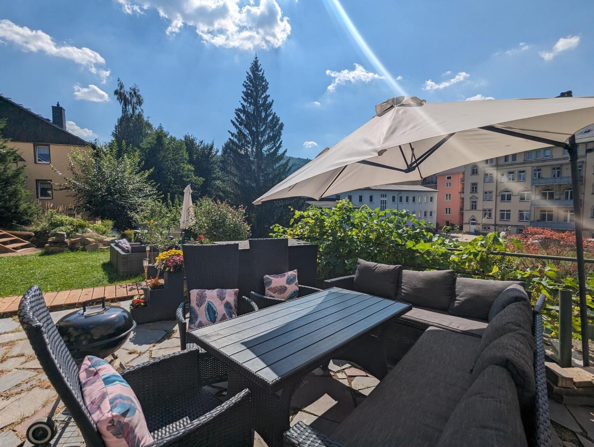 Hw3 - Urlaubsmagie - Helle, Grosse Wohnung Mit Pool Sebnitz Kültér fotó