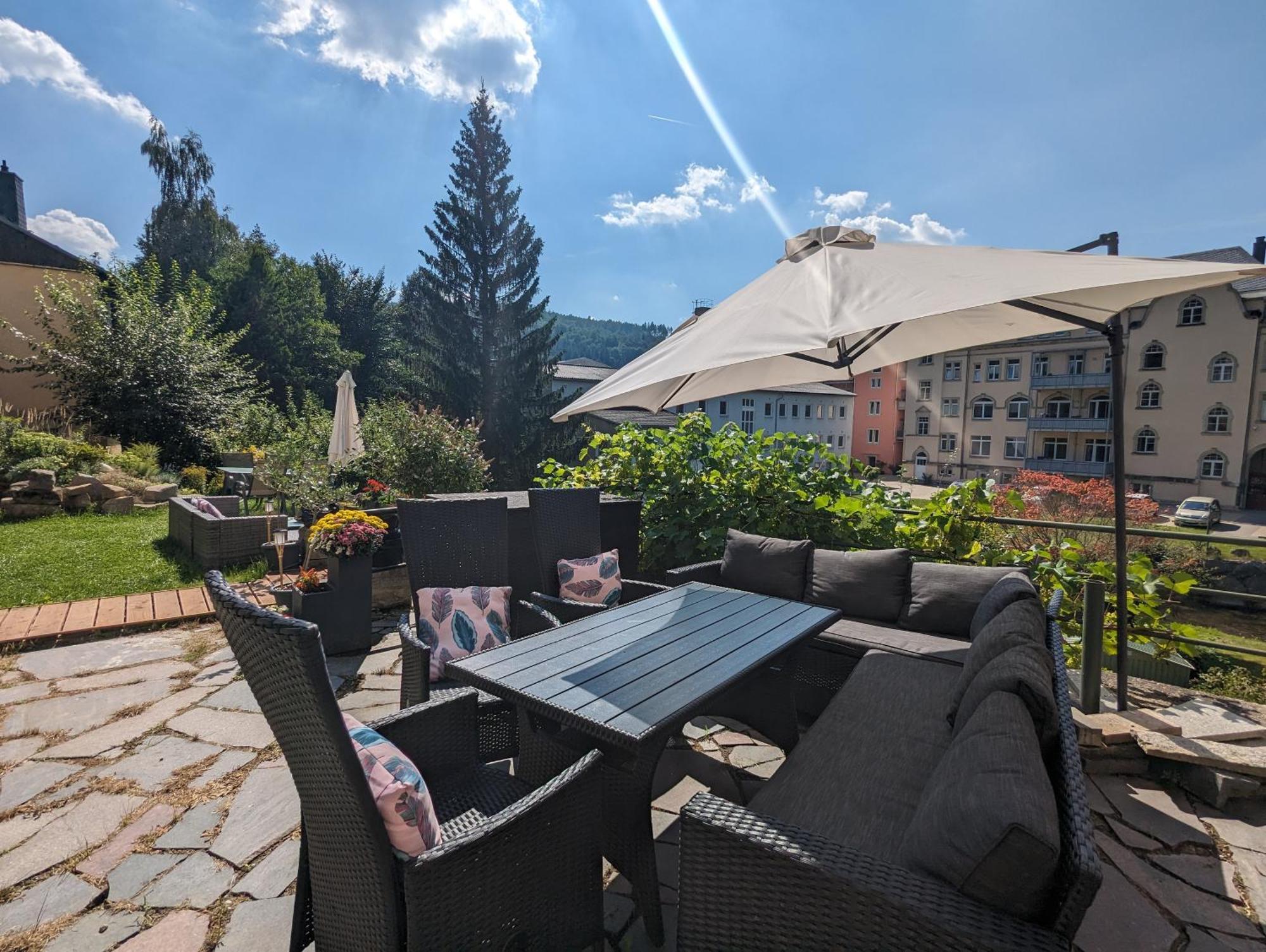 Hw3 - Urlaubsmagie - Helle, Grosse Wohnung Mit Pool Sebnitz Kültér fotó