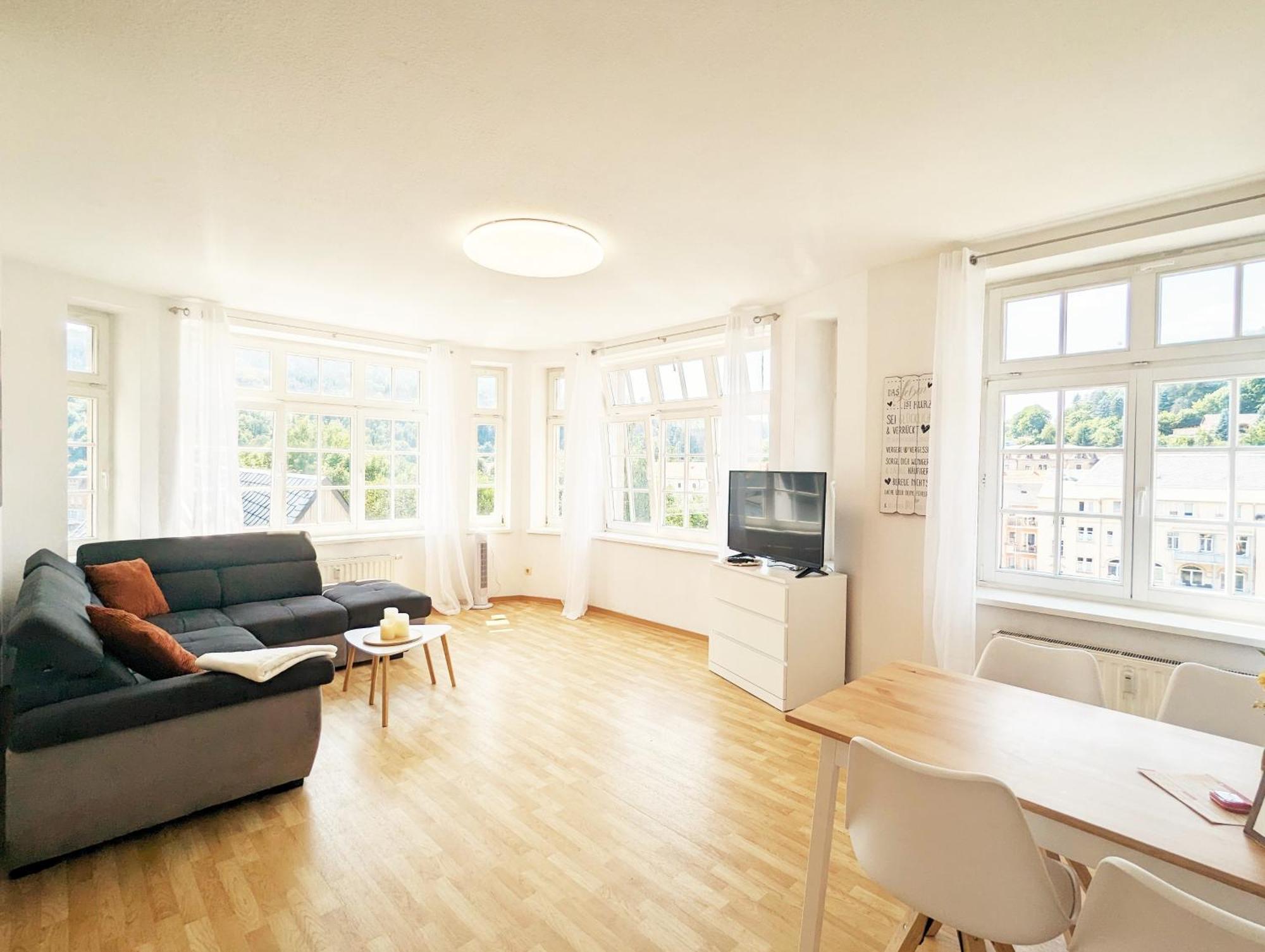 Hw3 - Urlaubsmagie - Helle, Grosse Wohnung Mit Pool Sebnitz Kültér fotó