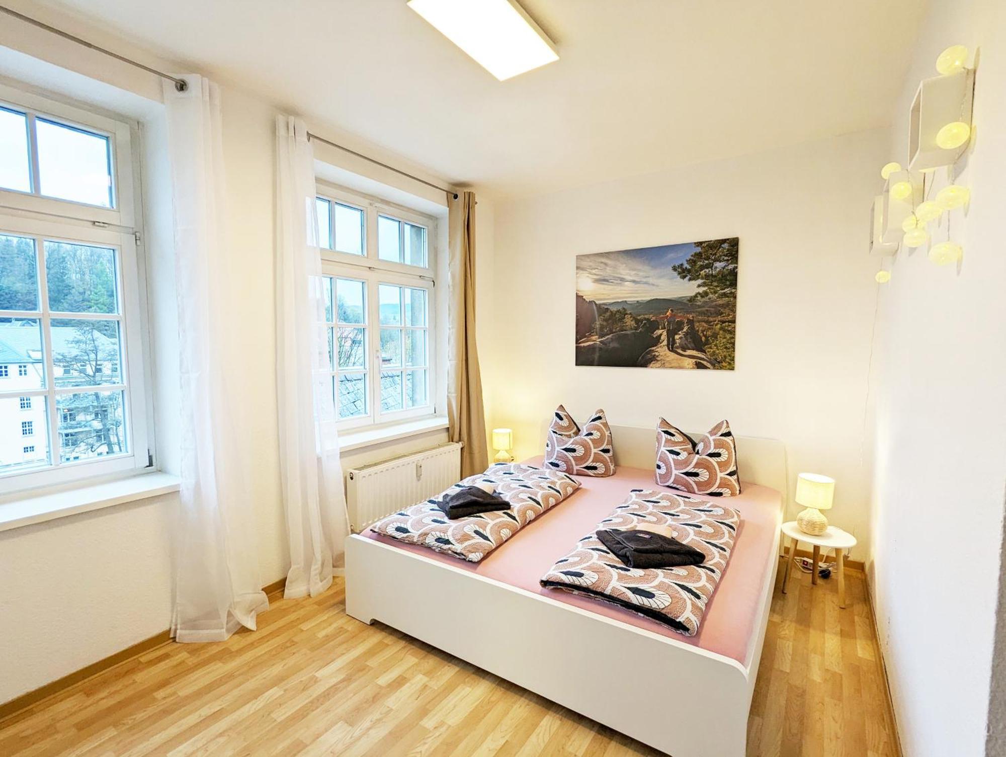 Hw3 - Urlaubsmagie - Helle, Grosse Wohnung Mit Pool Sebnitz Kültér fotó